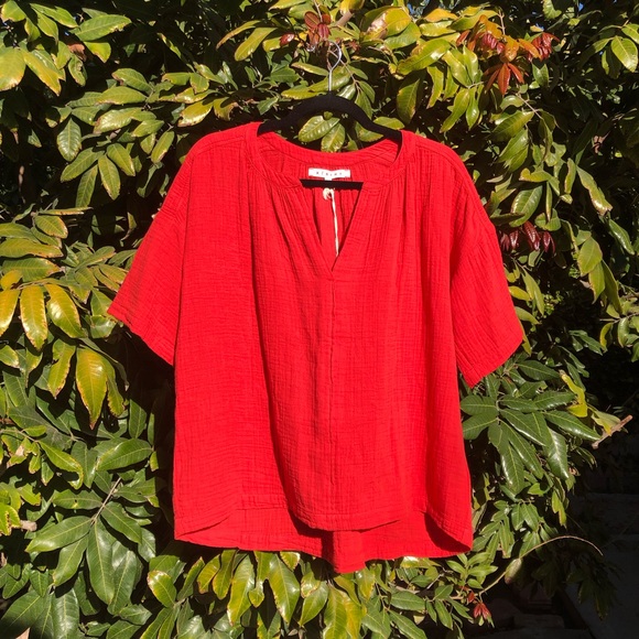 Xirena red woven gauze short sleeve blouse - Picture 1 of 4